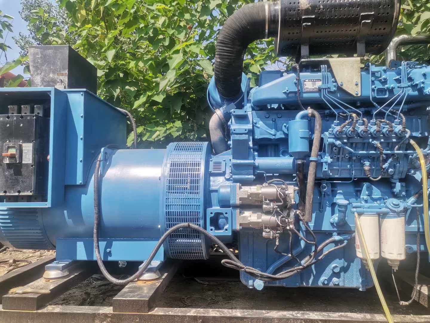 独山子详细说明降低 800kW 柴油发电机输出电流波动的方法