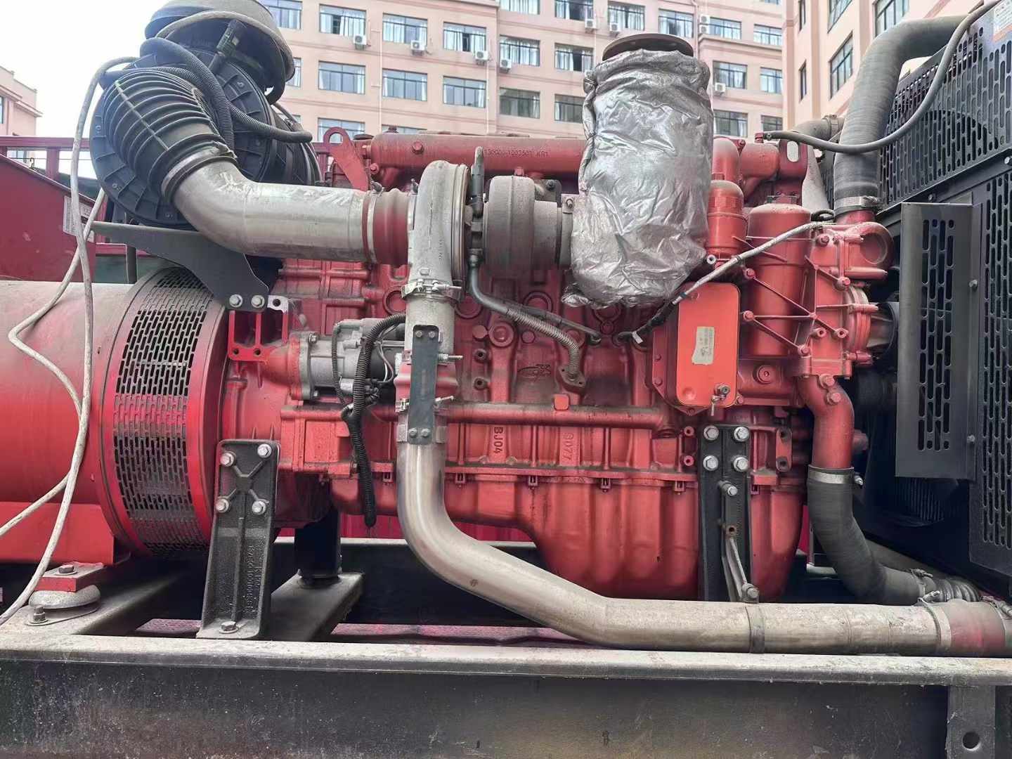 独山子如何选择适合 600kW 柴油发电机组的过载保护器？